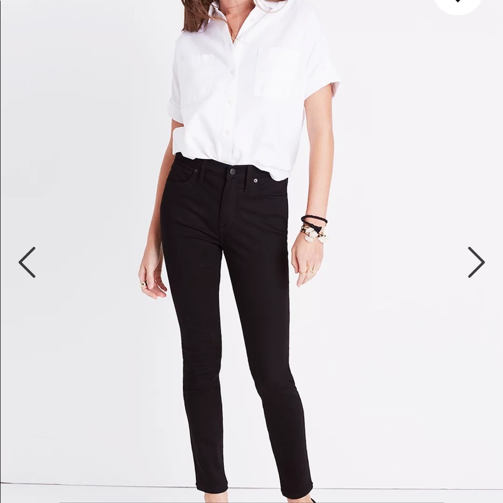 Madewell Mid-Rise Skinny Jeans in ISKO Stay Black